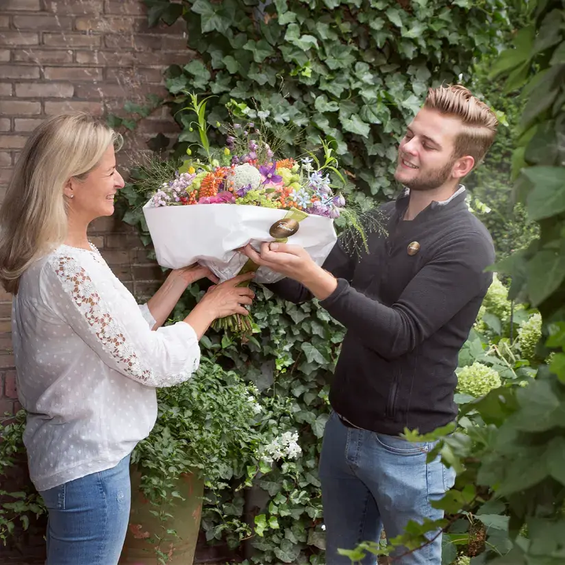 Duurzaam boeket bloemen bezorgd door Pasmans Bloemen